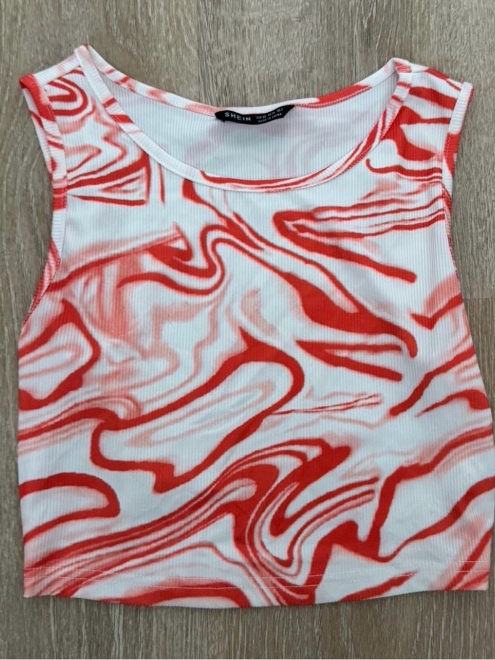 SHEIN White & Red Marble Ribbed Tank Crop Top